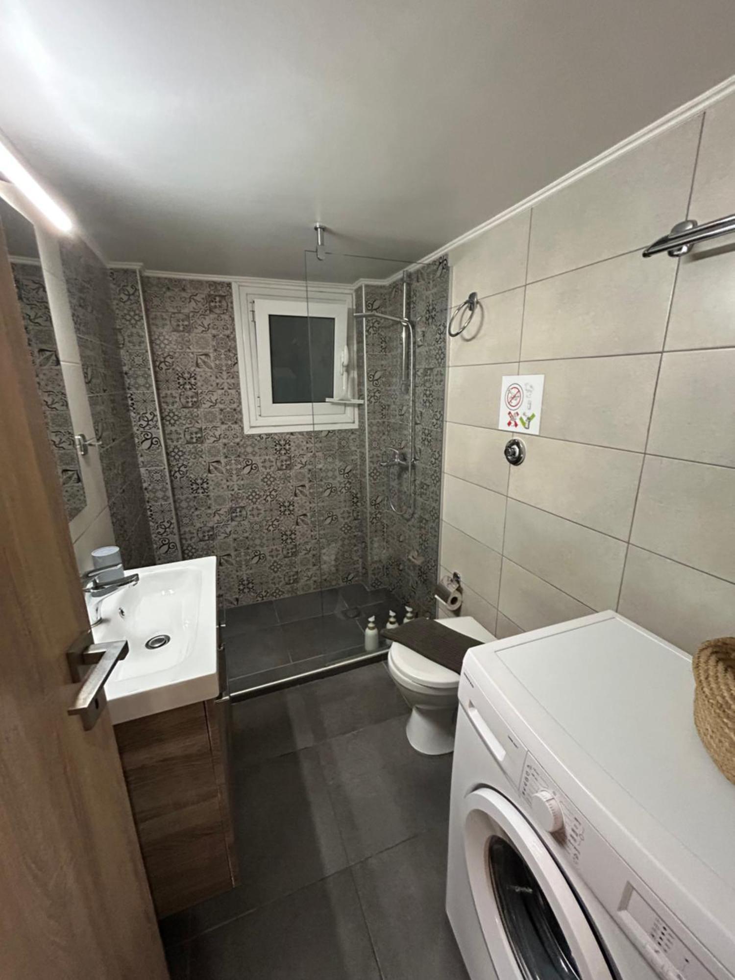 Bijou Kalamakiou Athens Ngoại thất bức ảnh